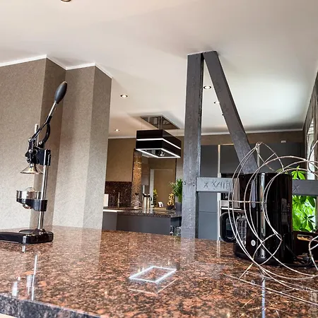 Wild&cozy Mit 160m2, Garage Und 2 Baeder * Blankenburg (Harz)