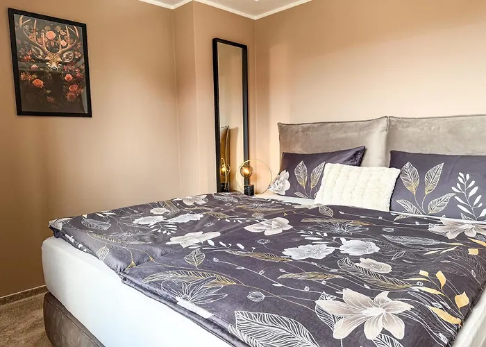 Wild&cozy Mit 160m2, Garage Und 2 Baeder Semesterbostad Blankenburg (Harz)