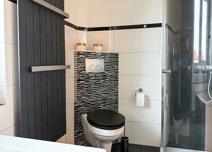 Wild&cozy Mit 160m2, Garage Und 2 Baeder Semesterbostad Blankenburg (Harz)